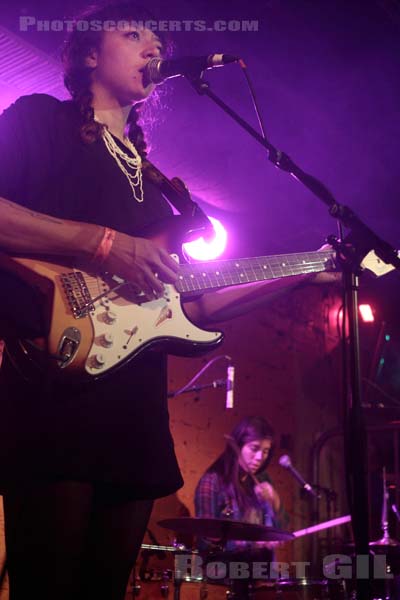 LA LUZ - 2014-03-28 - PARIS - La Chaufferie (du Moulin Rouge) - 